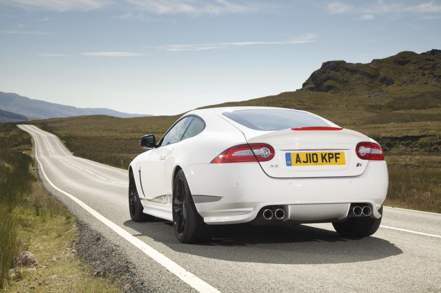  Jaguar XKR Speed 2010 года  (фото 19 из 38)